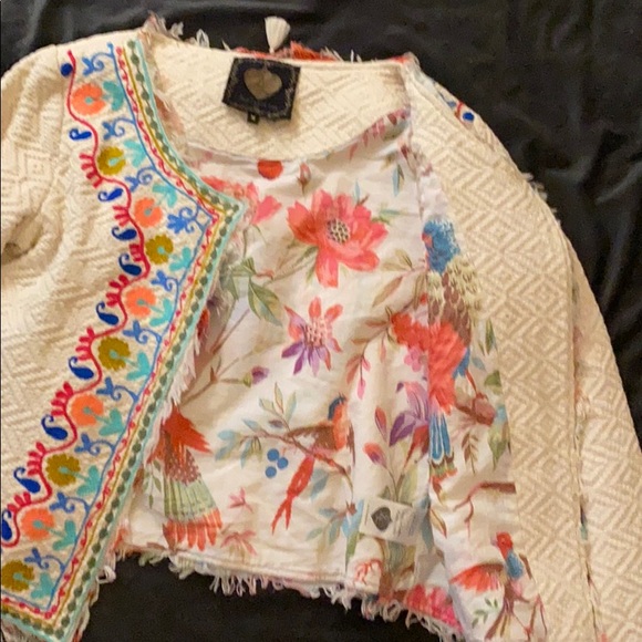 Embroidered jacket - Picture 4 of 4